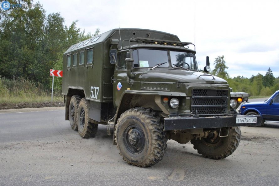 Урал 375 армейский