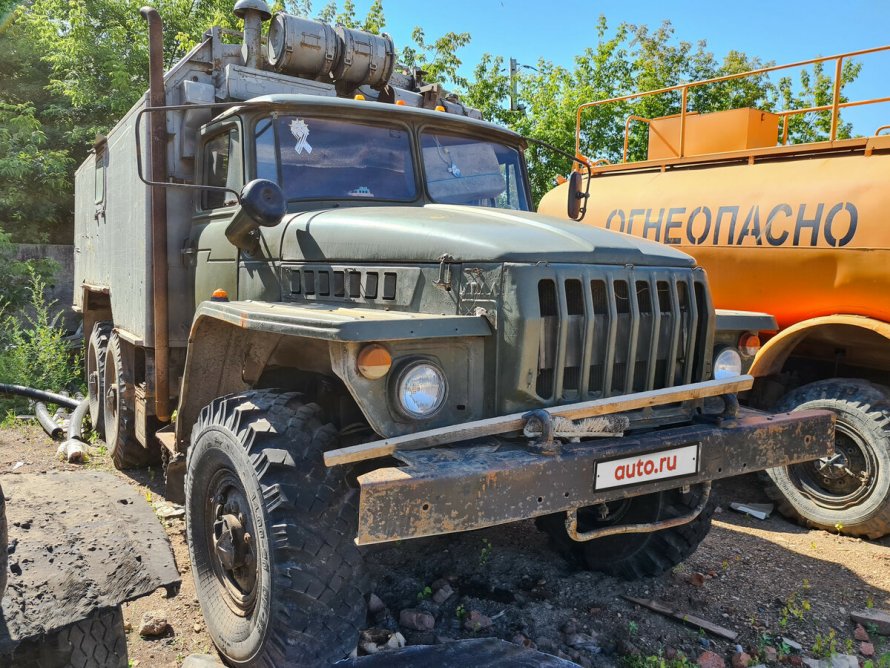 Длиннобазный Урал 4320 с кунгом