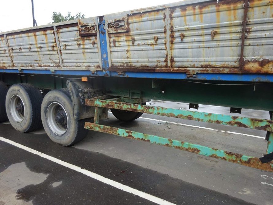 Полуприцеп МАЗ 9758