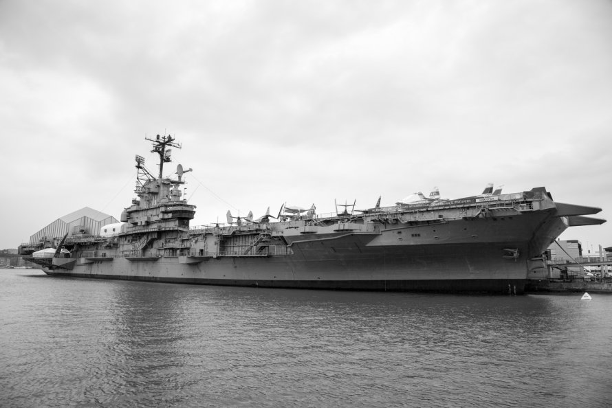 Intrepid CV-11