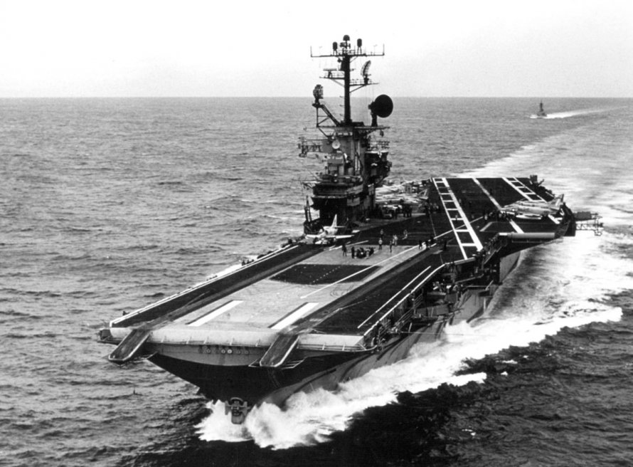 USS Intrepid SCB-125