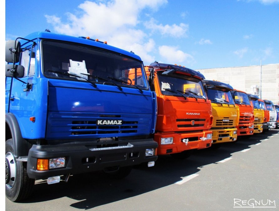 КАМАЗ 44108 бензовоз