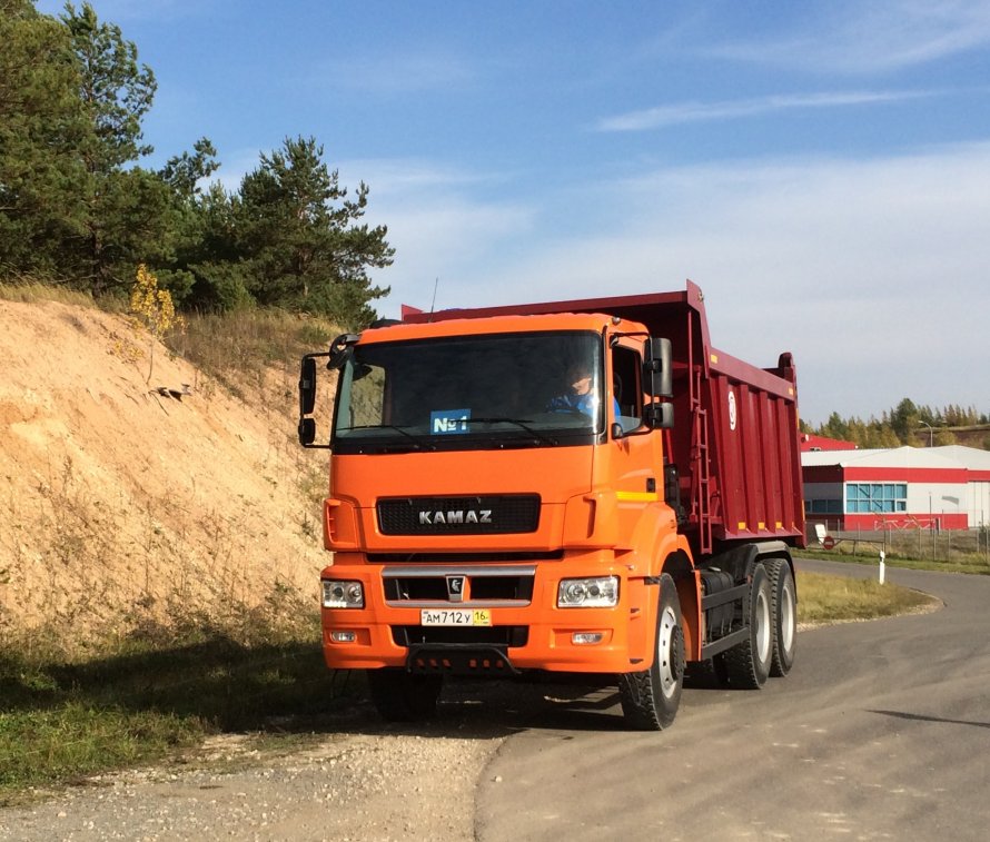 Учебный КАМАЗ 5125 ДОСААФ