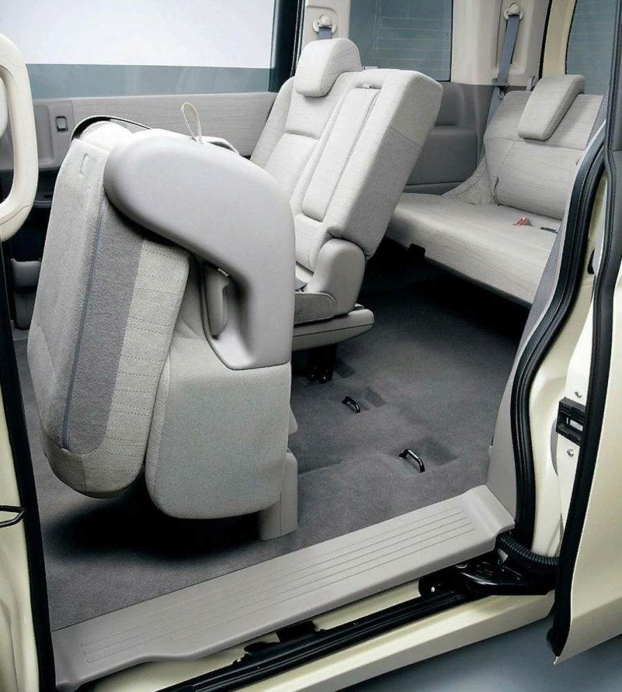Honda Stepwgn салон
