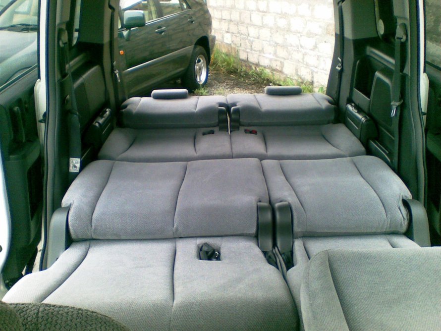 Honda Stepwgn 2005 салон