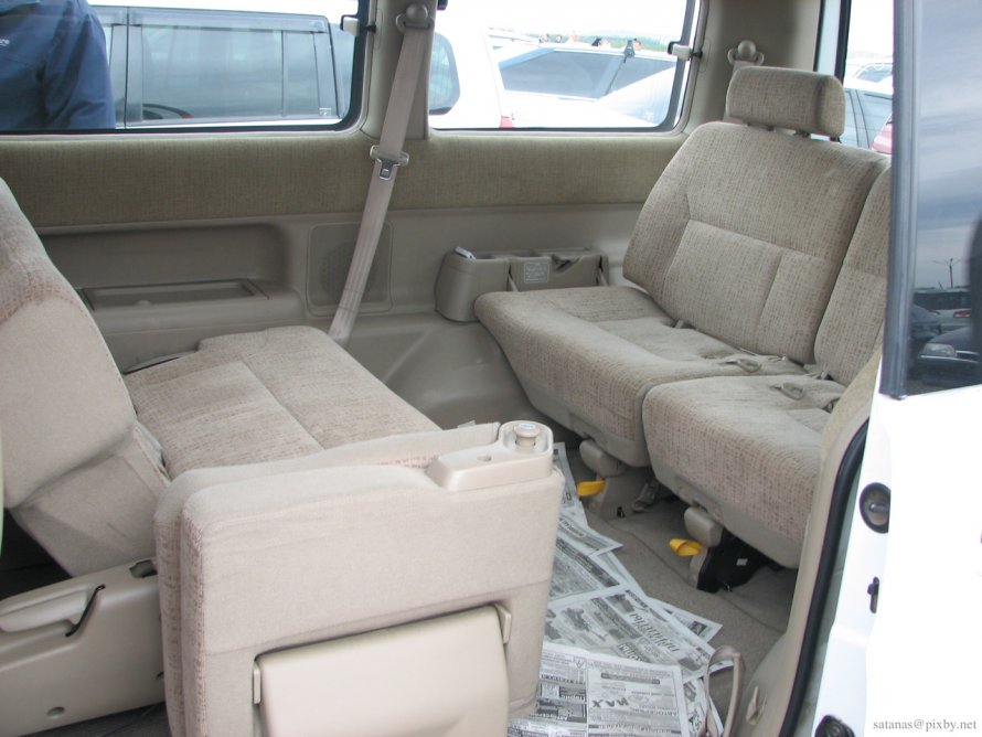 Honda Stepwgn rf2 салон