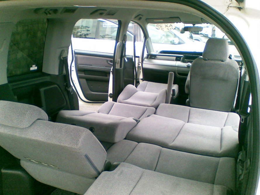 Honda Stepwgn 2005 салон