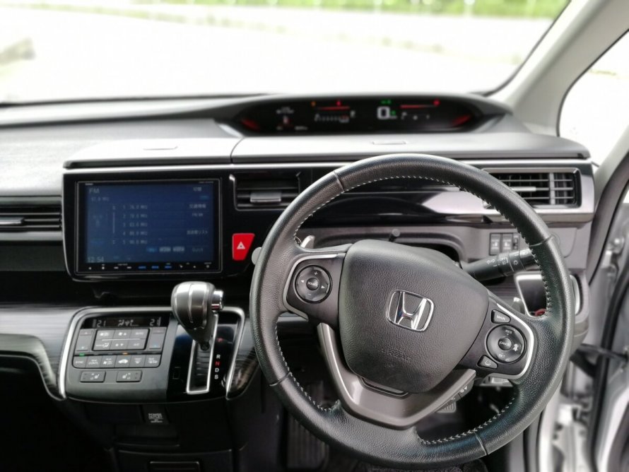 Honda Stepwgn 2018 салон