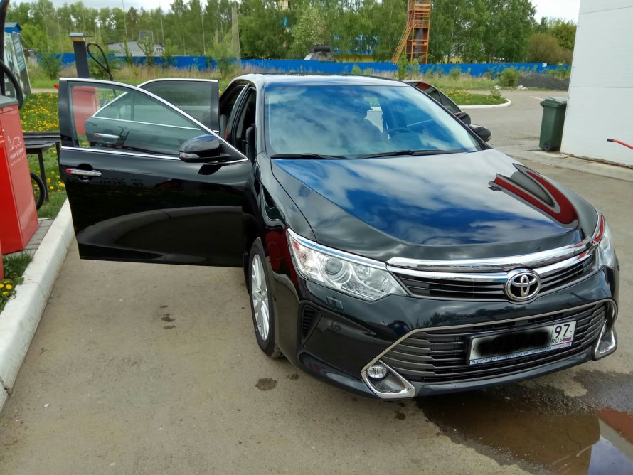 Toyota Camry Elegance Safety 2.5