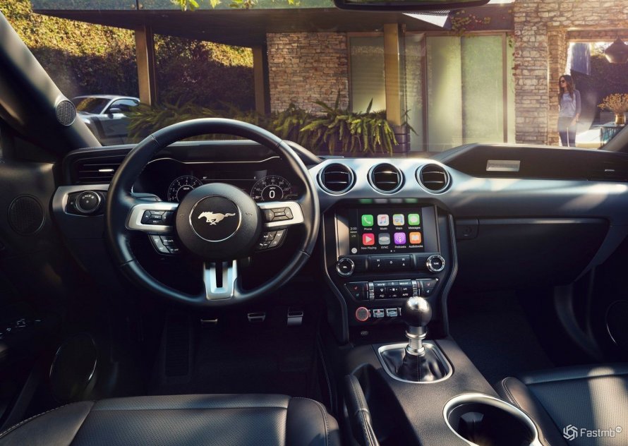 Ford Mustang 2018 салон