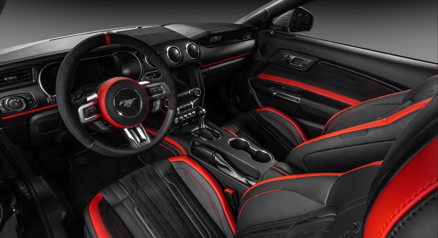 Ford Mustang gt салон