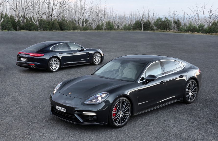 Порше Panamera 2017