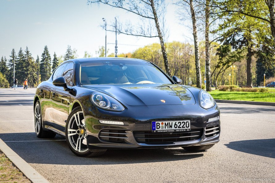Porsche Panamera 4s