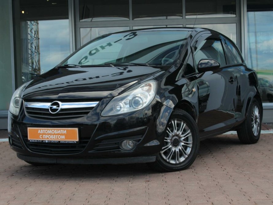 Opel Astra j черный
