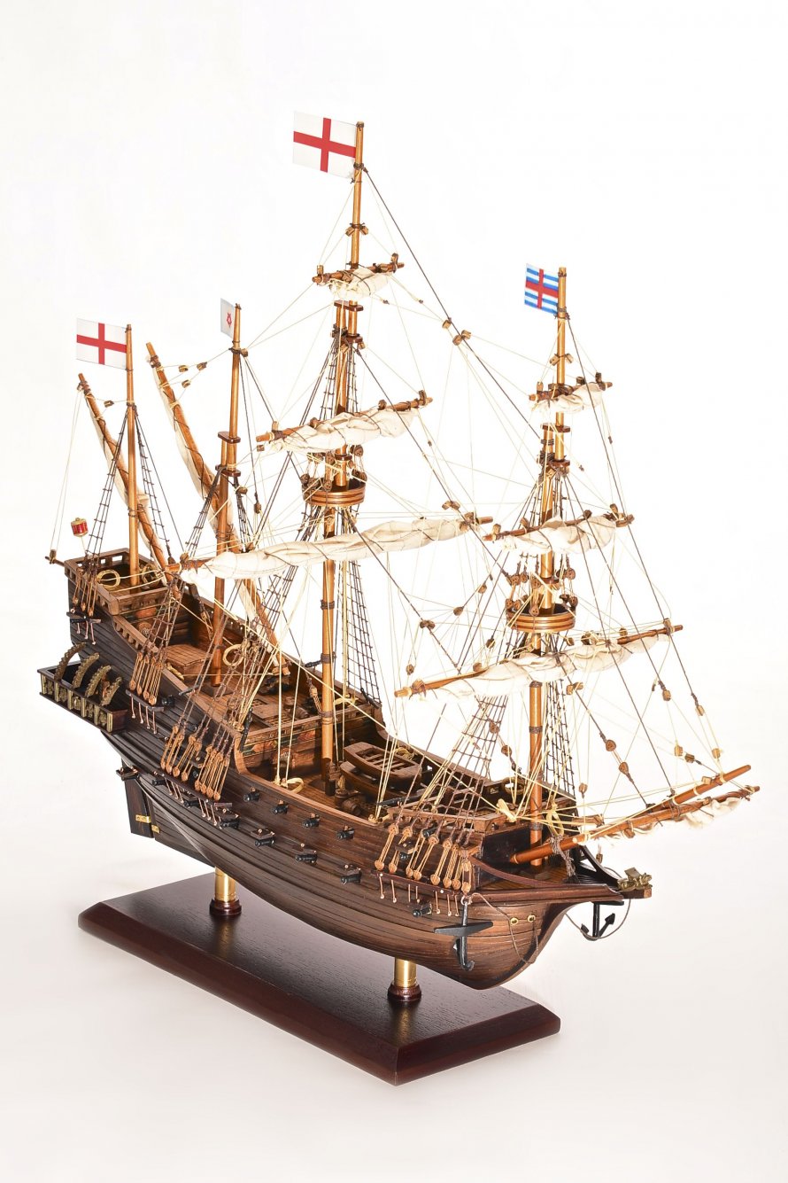 Галеон HMS Revenge