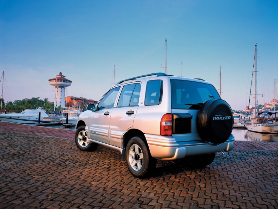 Chevrolet Tracker 2000