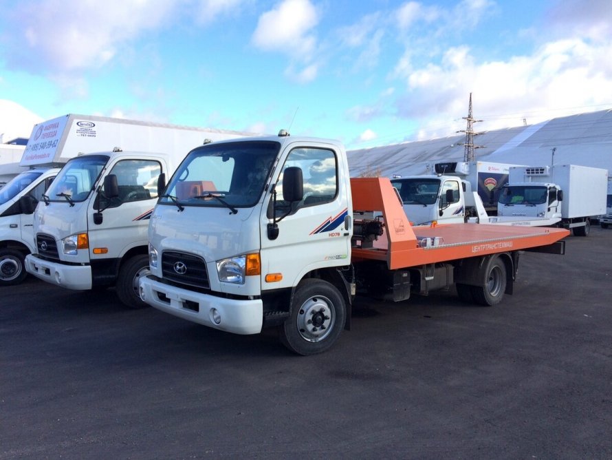 Hyundai 78 с КМУ Hyva