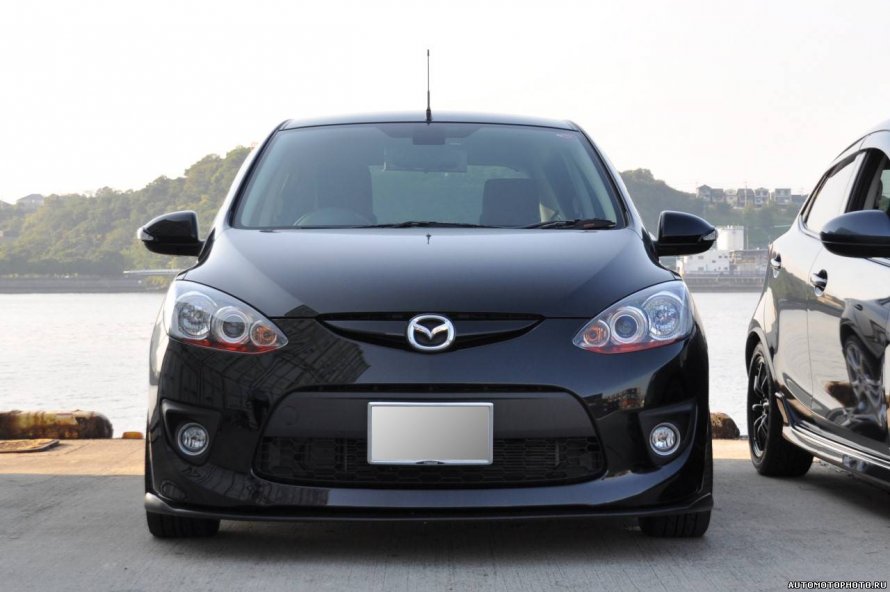 Mazda Demio 2016