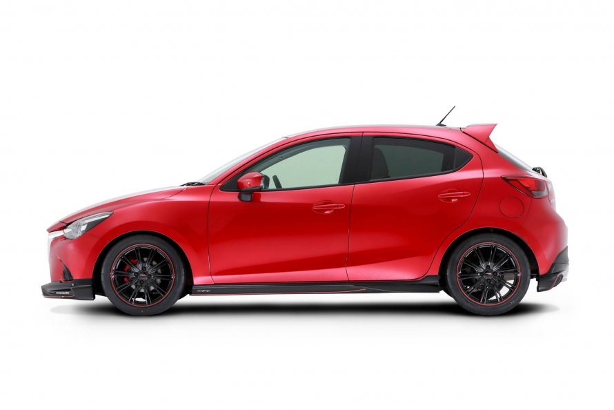 Mazda 2 2015
