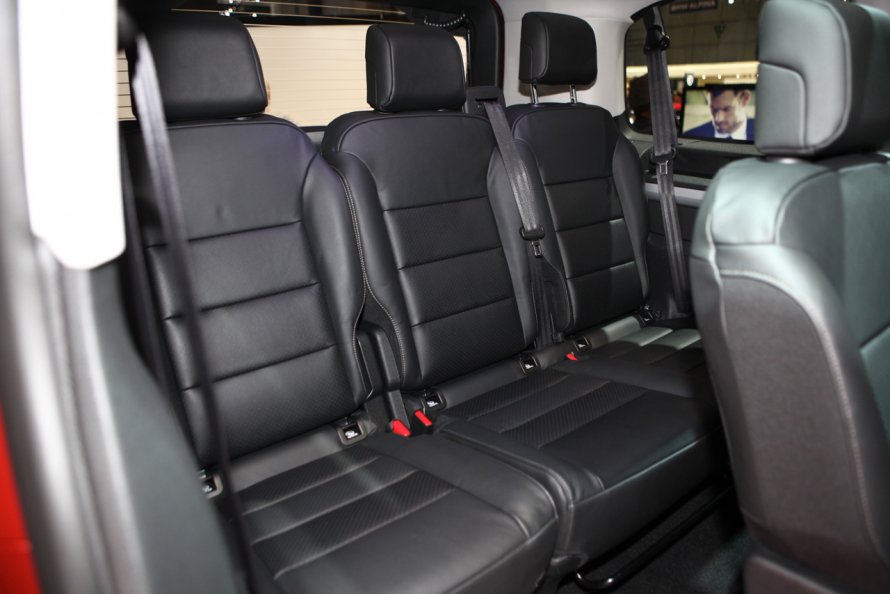 Peugeot traveller long салон