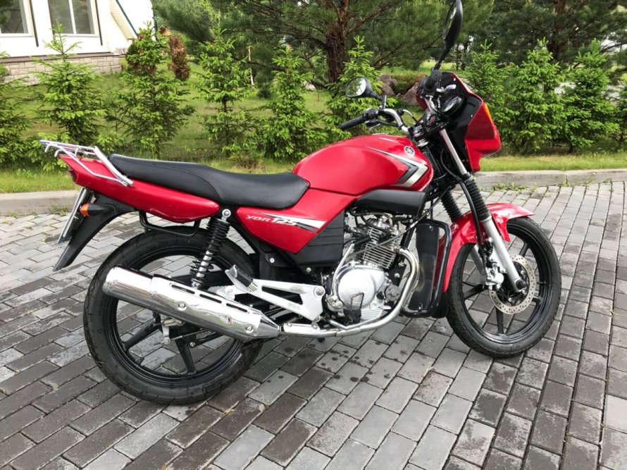 Yamaha YBR 125 красный