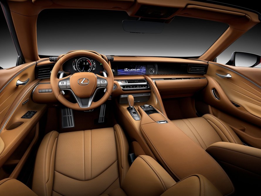 Lexus LC 500 салон