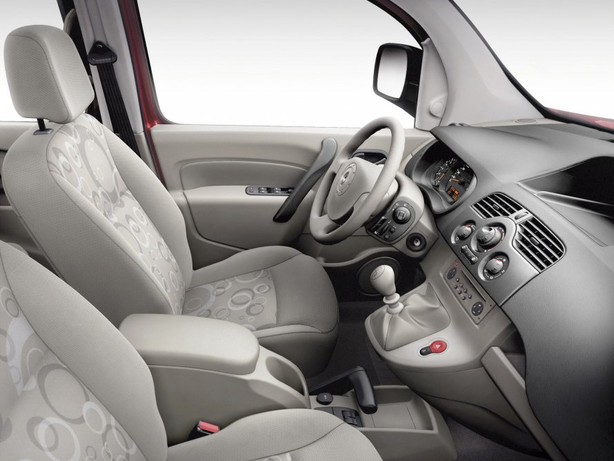 Renault Kangoo 2008 салон
