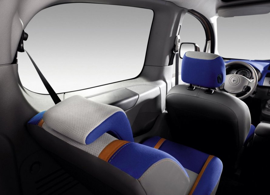 Renault Kangoo интерьер