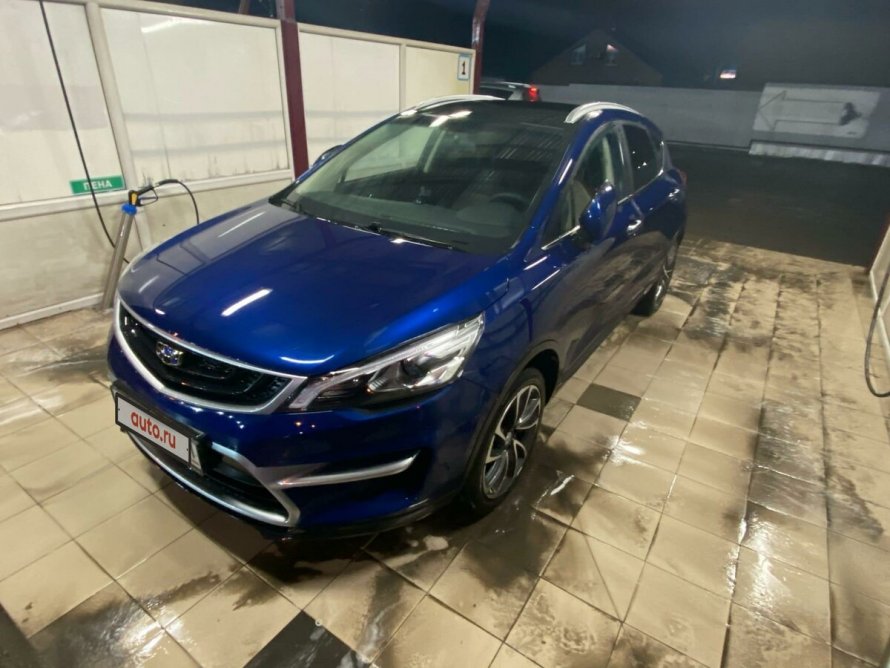 Geely GS синий