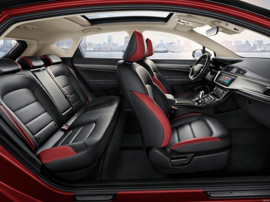 Geely GS 2021