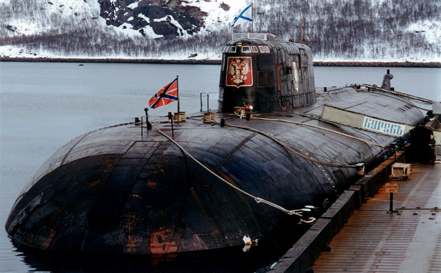 На борту подводной лодки 40 х годов