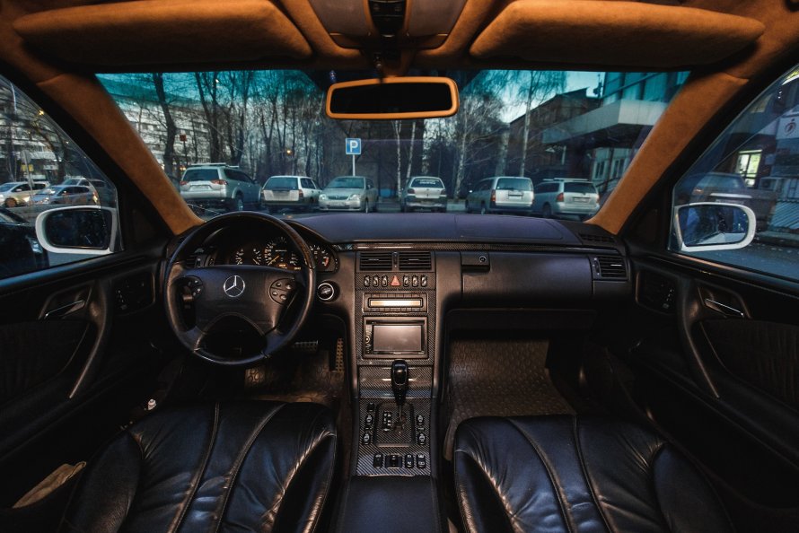 Mercedes Benz w210 Interior