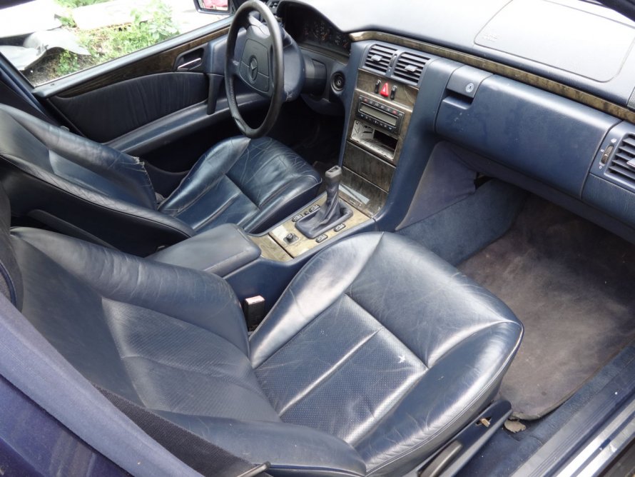 Mercedes e w210 салон
