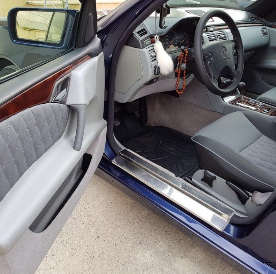 Mercedes Benz w210 e55 AMG салон