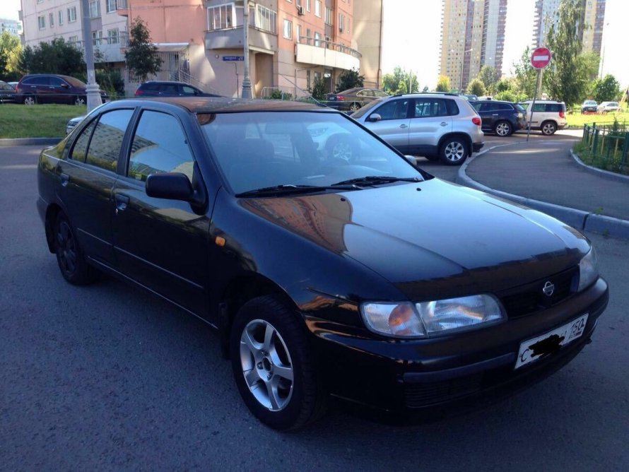 Nissan Almera n15 1998