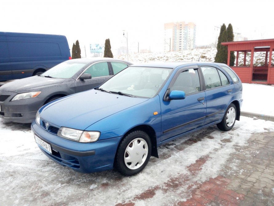 Nissan Almera 1998