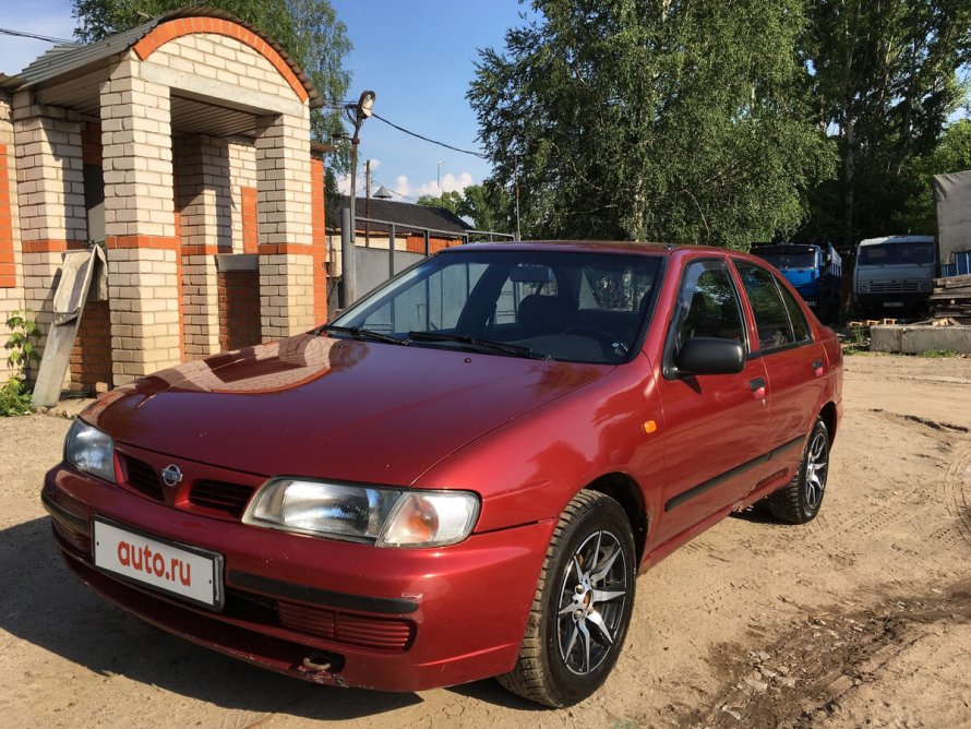 Nissan Almera 1998