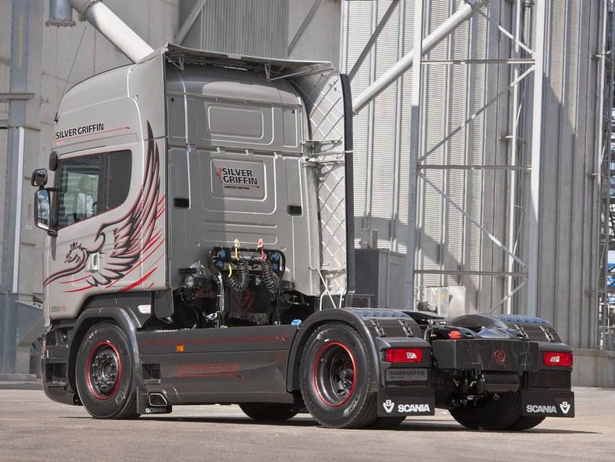Scania r730 v8