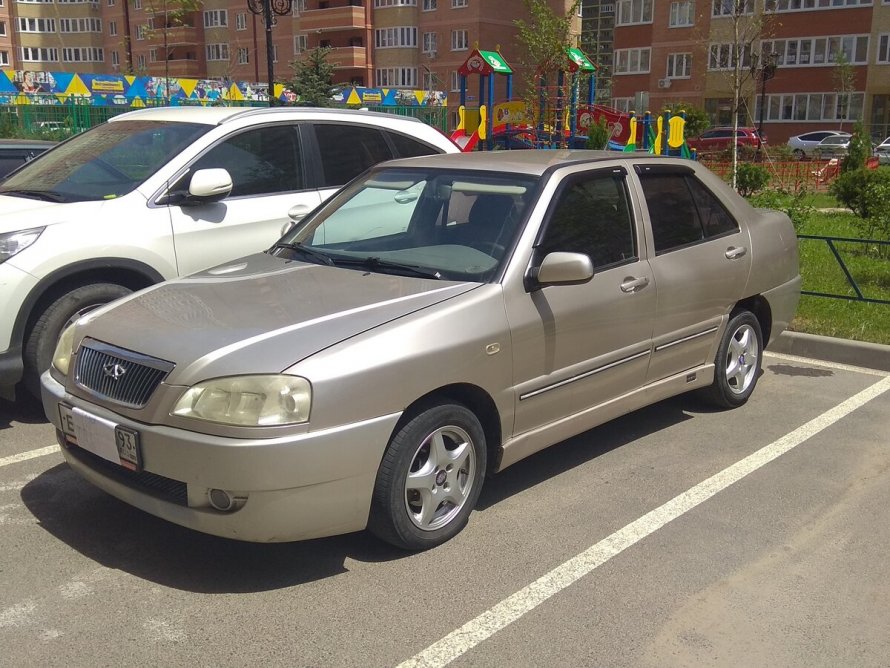 Chery Amulet a15 сбоку