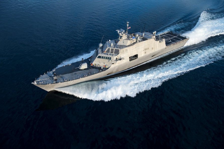 Боевой корабль прибрежной зоны LCS-1 "Freedom"