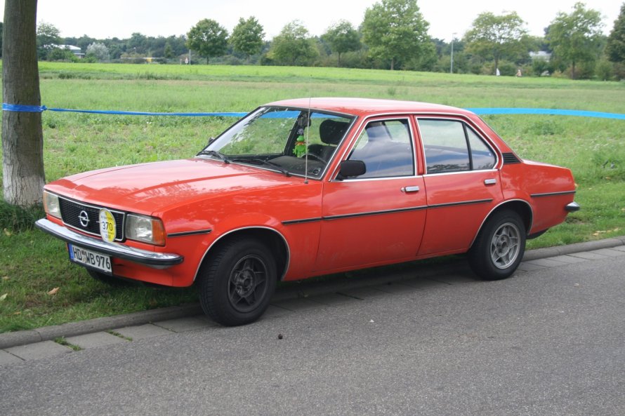 Opel Ascona b