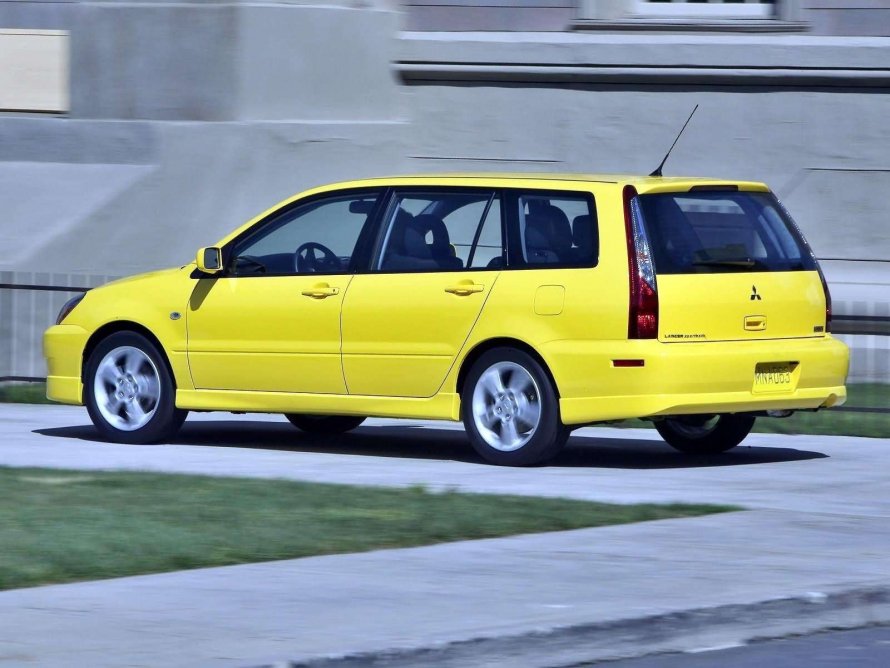 Mitsubishi 9 универсал