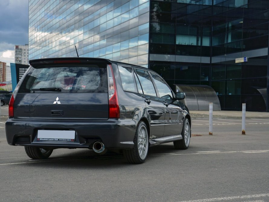 Mitsubishi Lancer 9 универсал