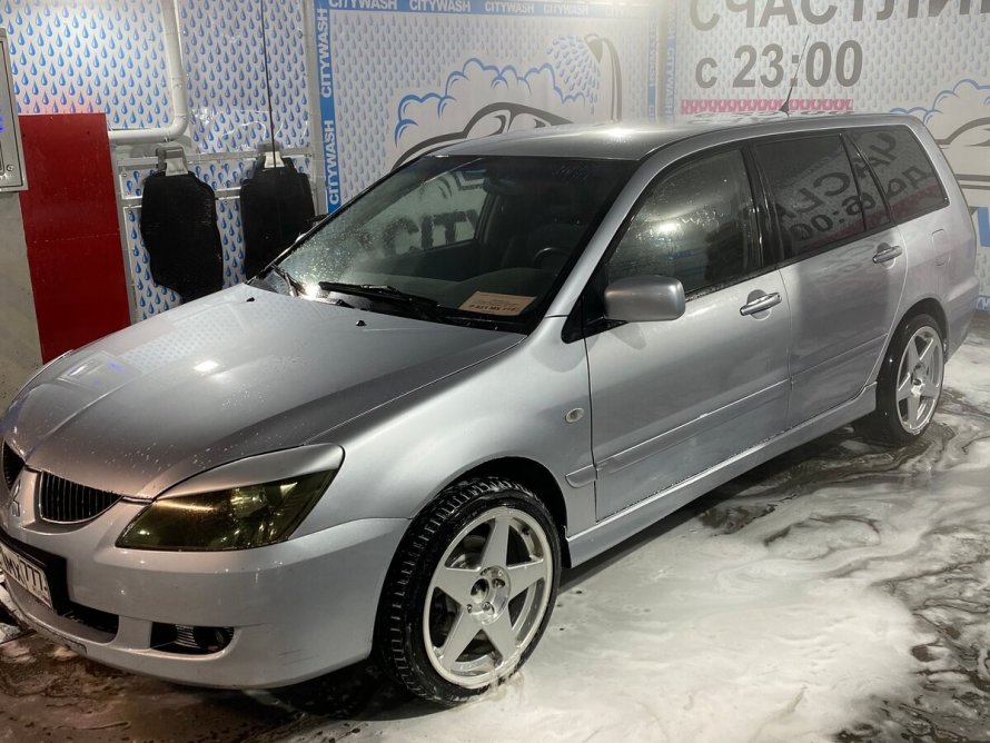 Mitsubishi Lancer 9 2.0 универсал