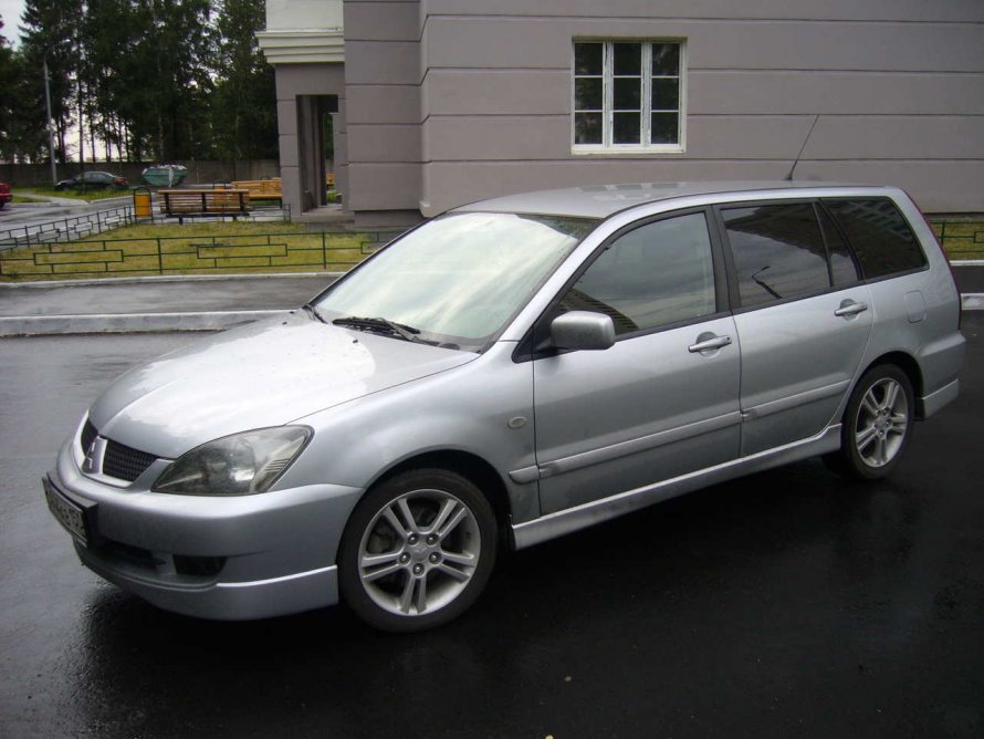 Mitsubishi Lancer 9 2.0 Wagon