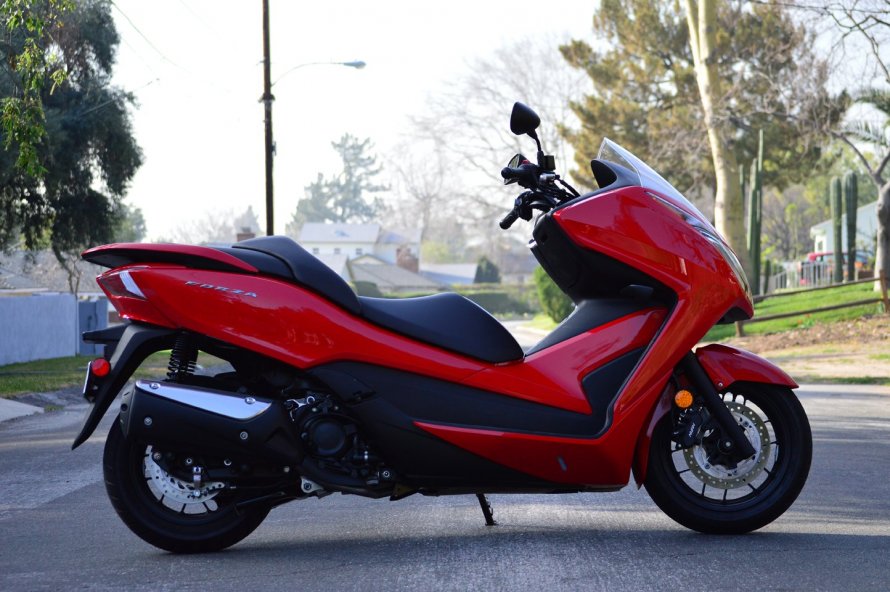 Honda Forza 2