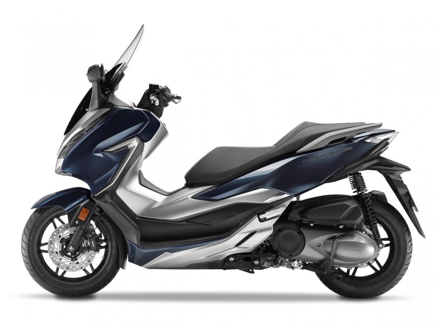 Honda Forza 750