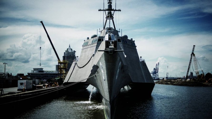 Тримаран ВМС США
