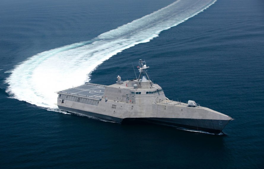 Тримаран USS Independence