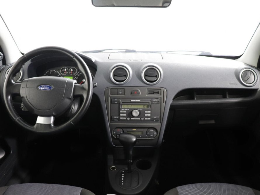 Форд Фьюжн 1.6 автомат